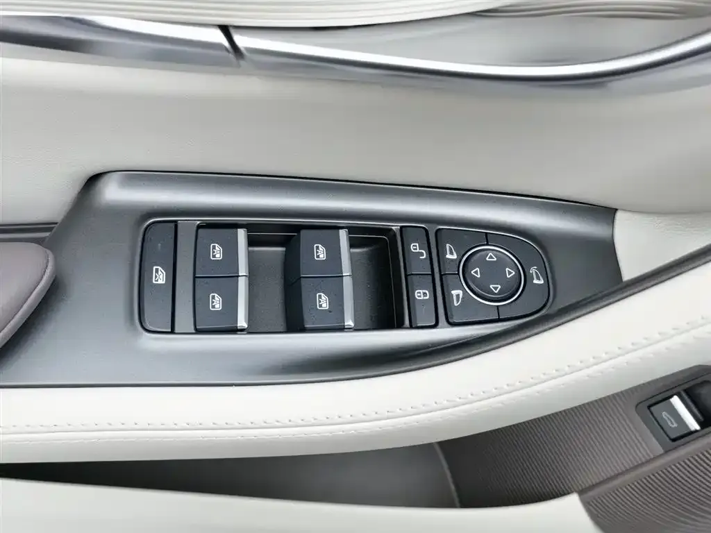 BYD PLUS New Energy 2025 из CN, фото 3
