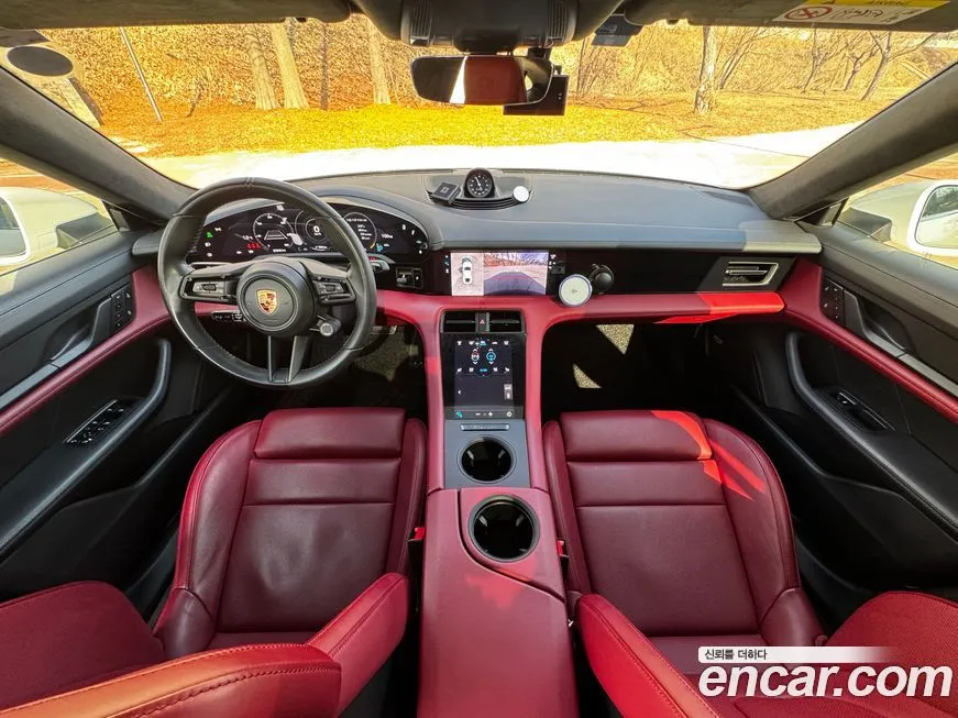 Porsche Taycan 2023 из KR, фото 5