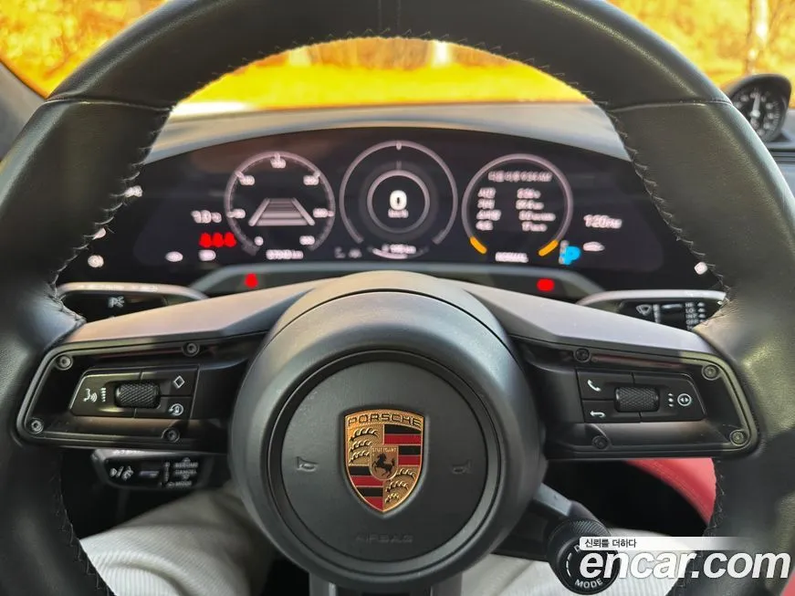 Porsche Taycan 2023 из KR, фото 6
