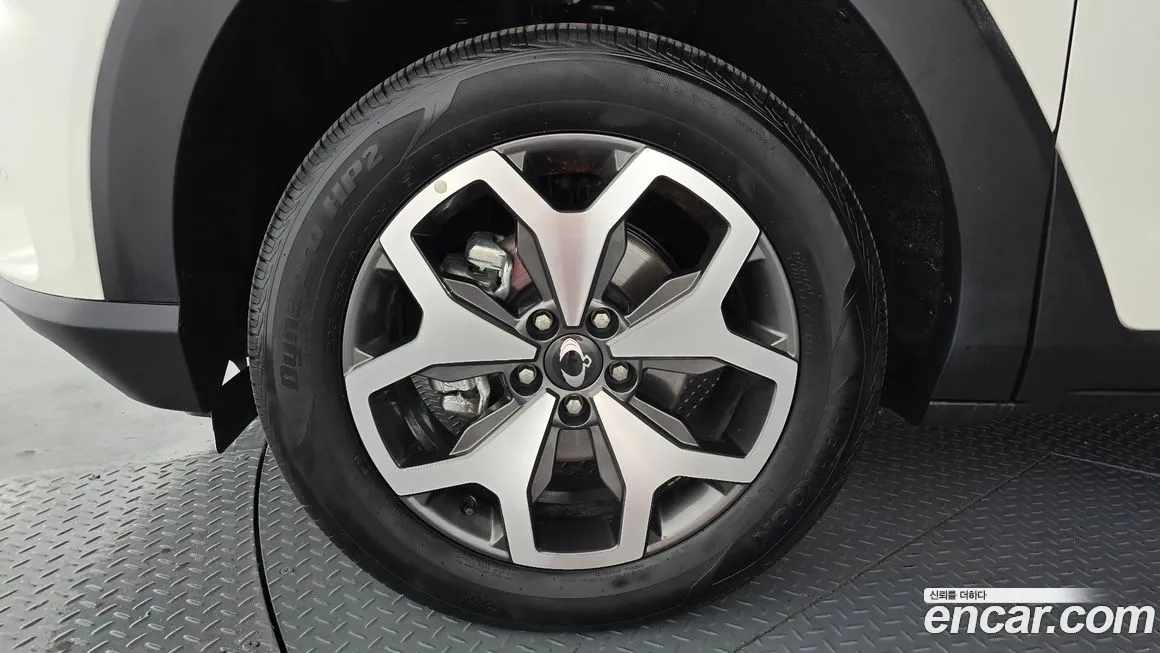 KG Mobility (Ssangyong) Torres 2024 из KR, фото 5