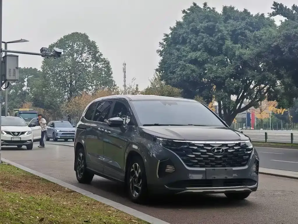 Hyundai Custo 2023 из CN, фото 3