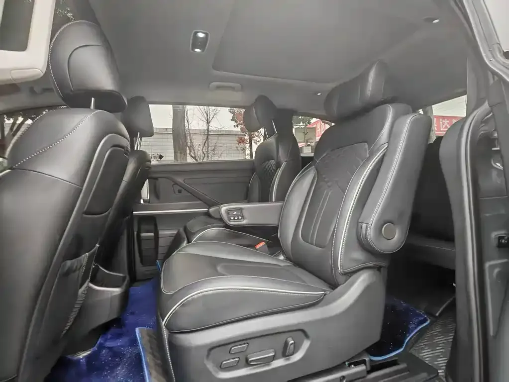 Hyundai Custo 2023 из CN, фото 6