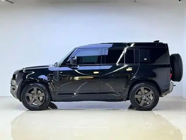 Land Rover Defender — фото 4