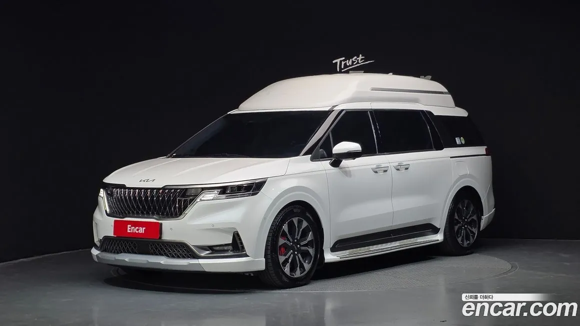 Kia Carnival — фото 1