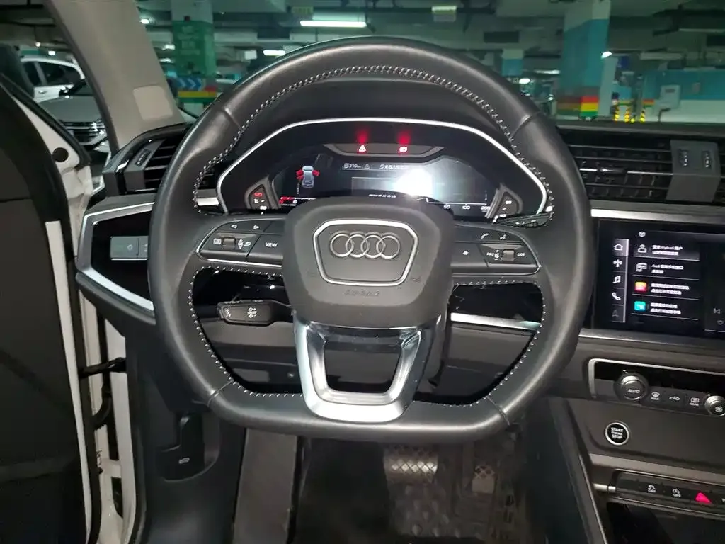 Audi Q3 2022 из CN, фото 3