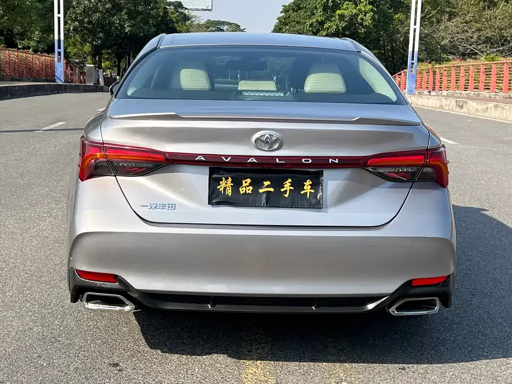 Toyota Avalon 2021 из CN, фото 5