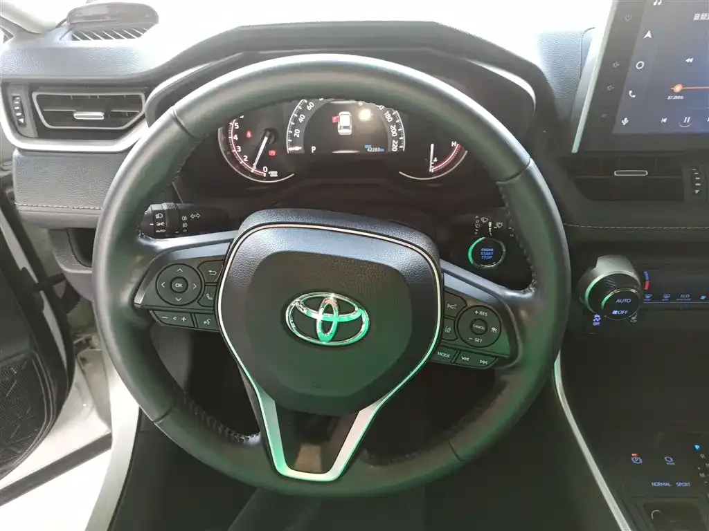 Toyota RAV4 2021 из CN, фото 7