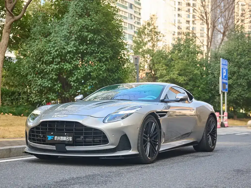Aston Martin DB12 2024 из CN, фото 1