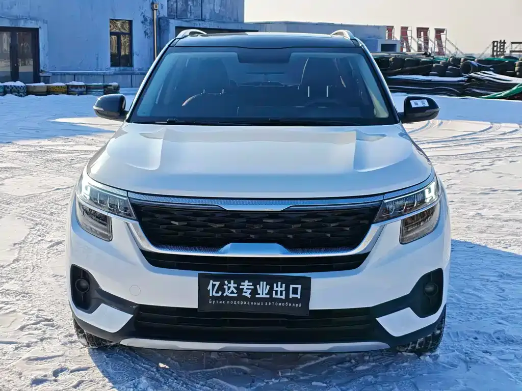 Kia KX3 2022 из CN, фото 2