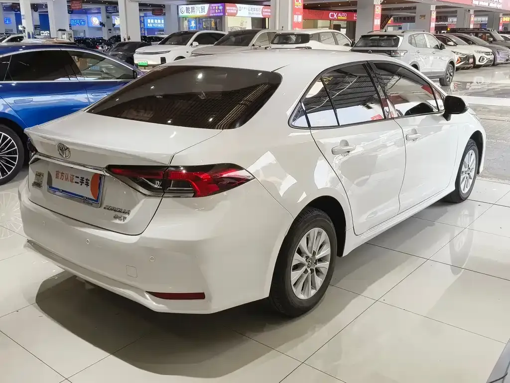 Toyota Corolla 2022 из CN, фото 8