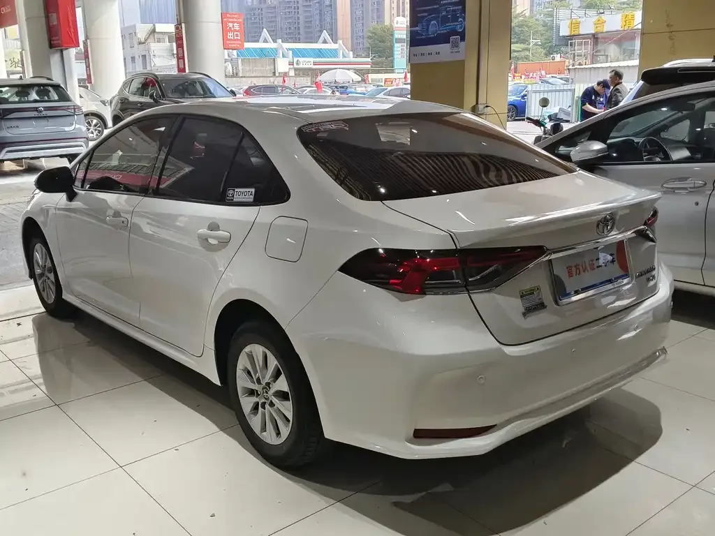 Toyota Corolla 2022 из CN, фото 6