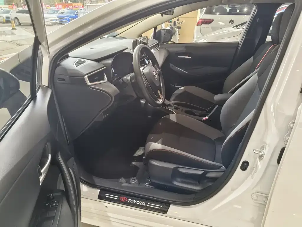 Toyota Corolla 2022 из CN, фото 4