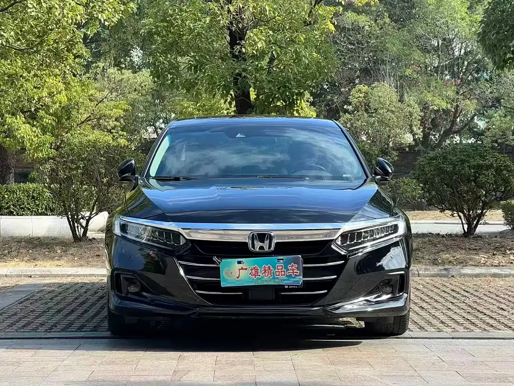 Honda Accord — фото 6