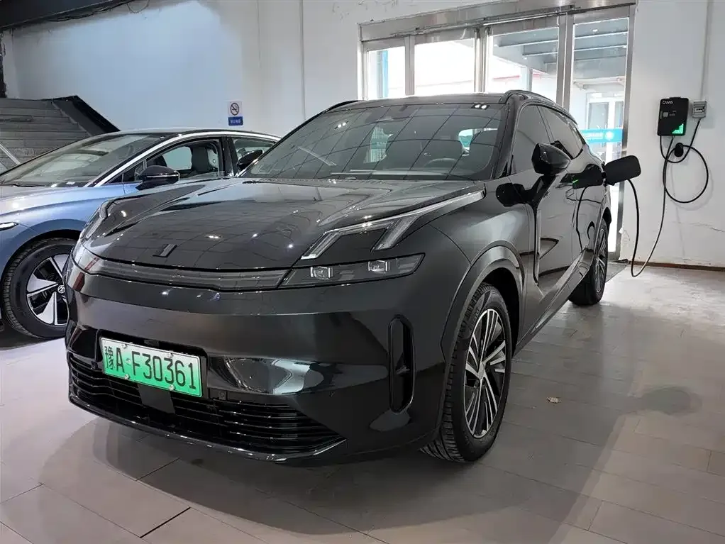 Lynk & Co 08 EM-P 2024 из CN, фото 1