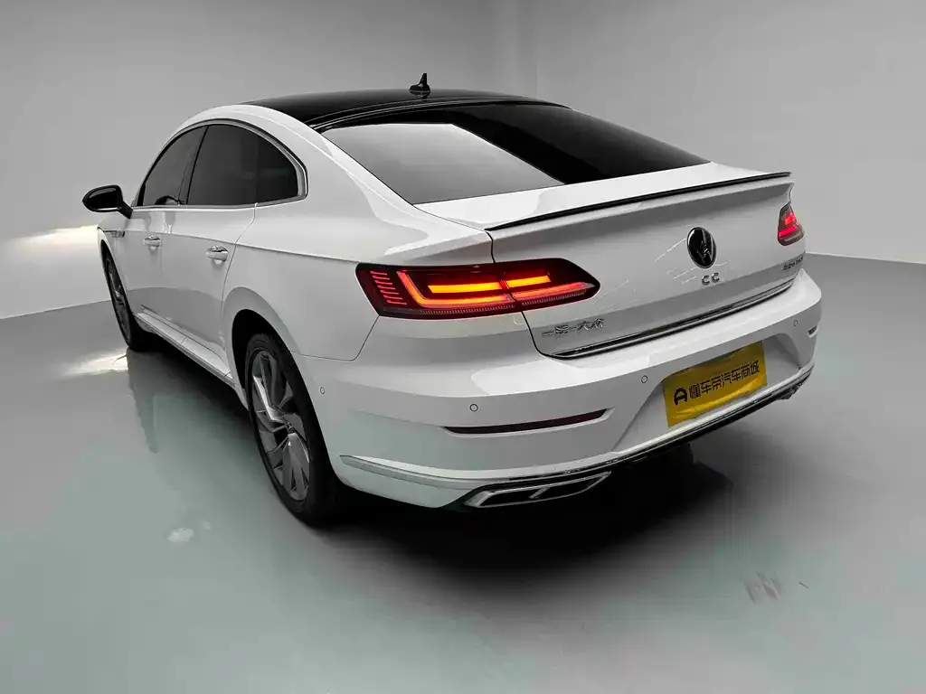 Volkswagen CC 2022 из CN, фото 10