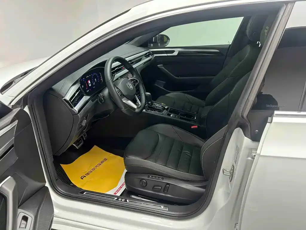 Volkswagen CC 2022 из CN, фото 5