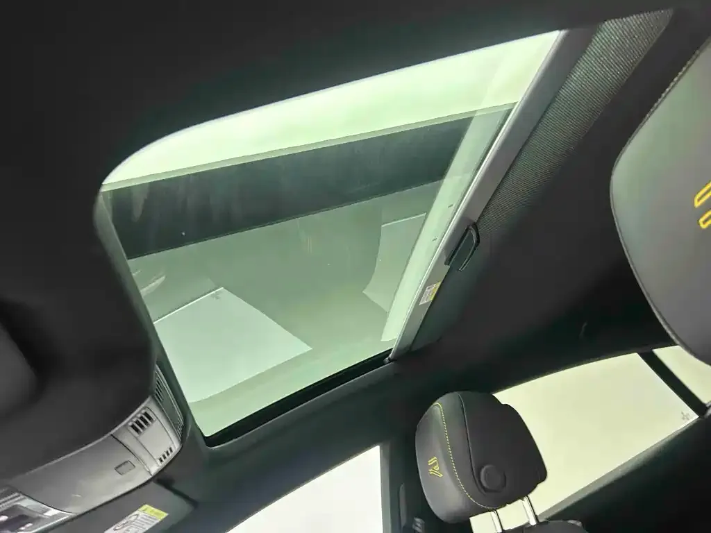 Volkswagen CC 2022 из CN, фото 8