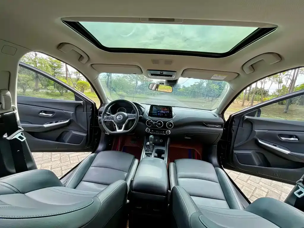 Nissan Sylphy 2022 из CN, фото 2