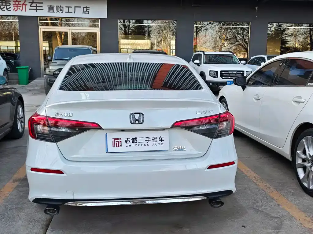 Honda Civic 2023 из CN, фото 3