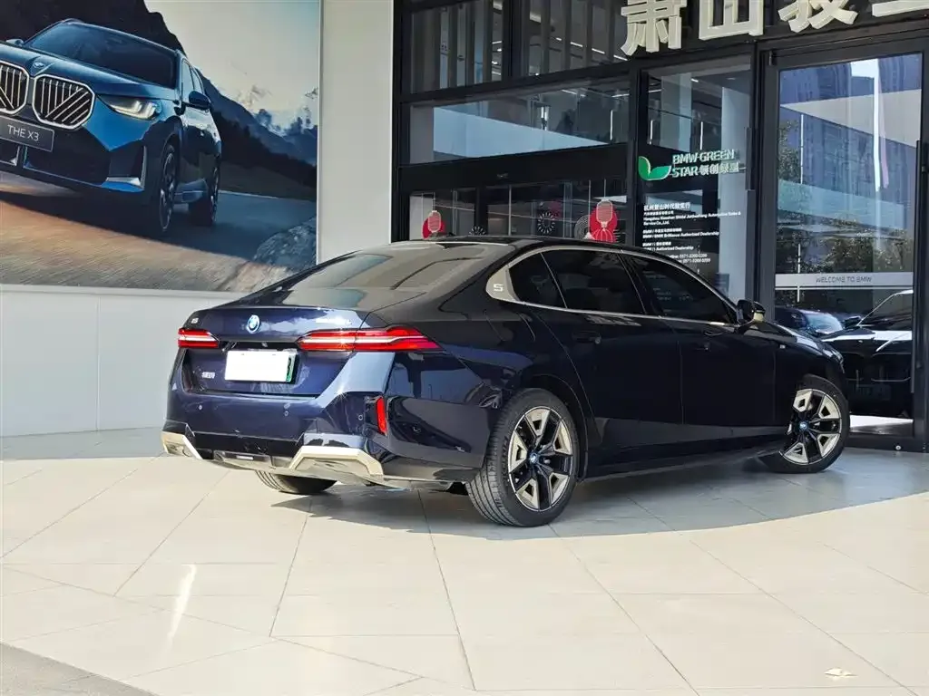 BMW i5 2024 из CN, фото 4