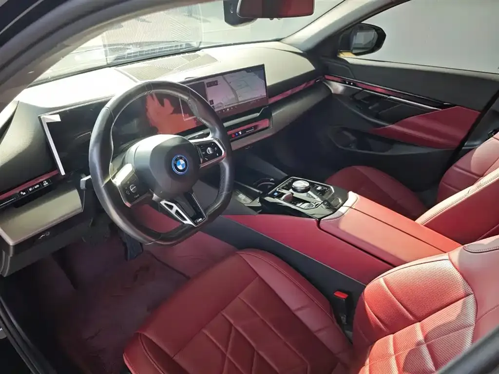BMW i5 2024 из CN, фото 6