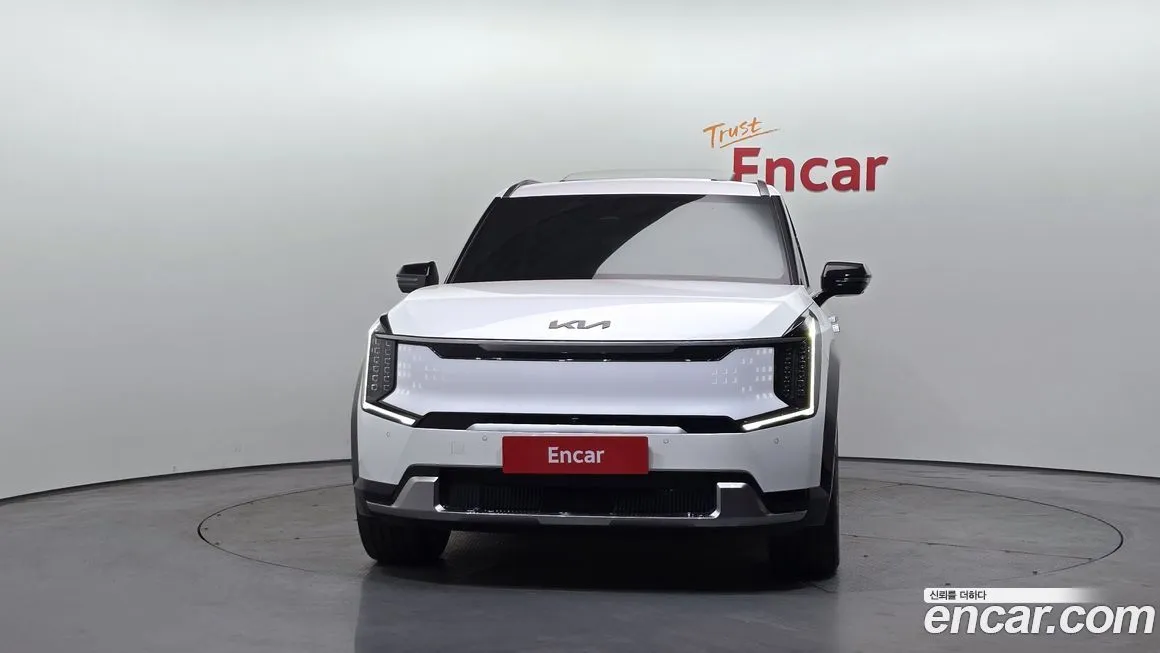 Kia EV9 2024 из KR, фото 2