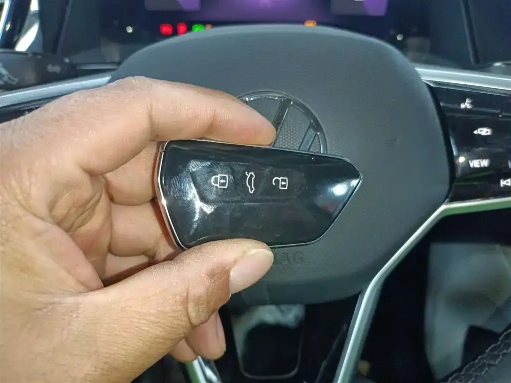 Volkswagen Teramont 2024 из CN, фото 4