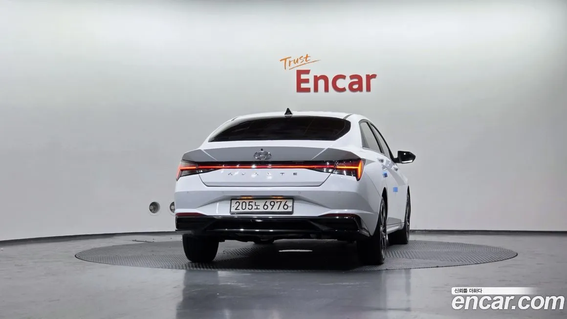 Hyundai AVANTE 2021 из KR, фото 3