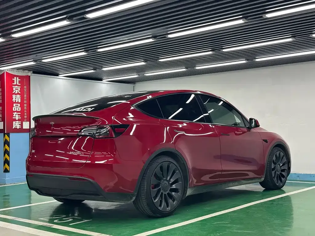 Tesla Model Y 2023 из CN, фото 9