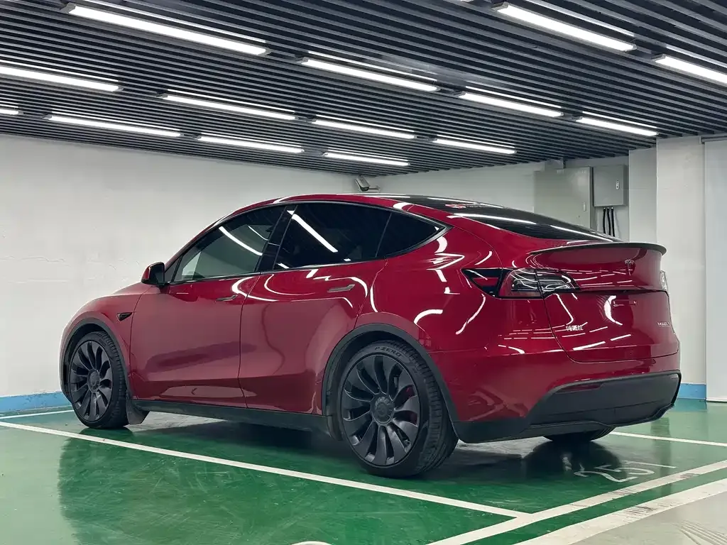 Tesla Model Y 2023 из CN, фото 10