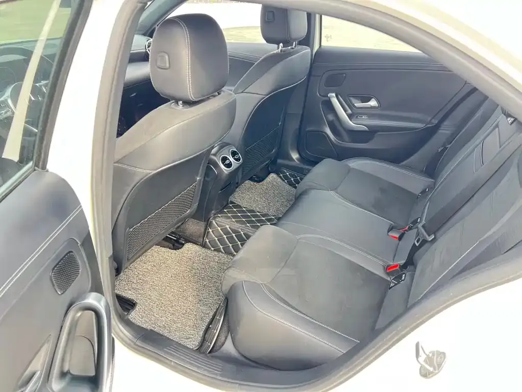 Mercedes-Benz A-Class 2021 из CN, фото 7