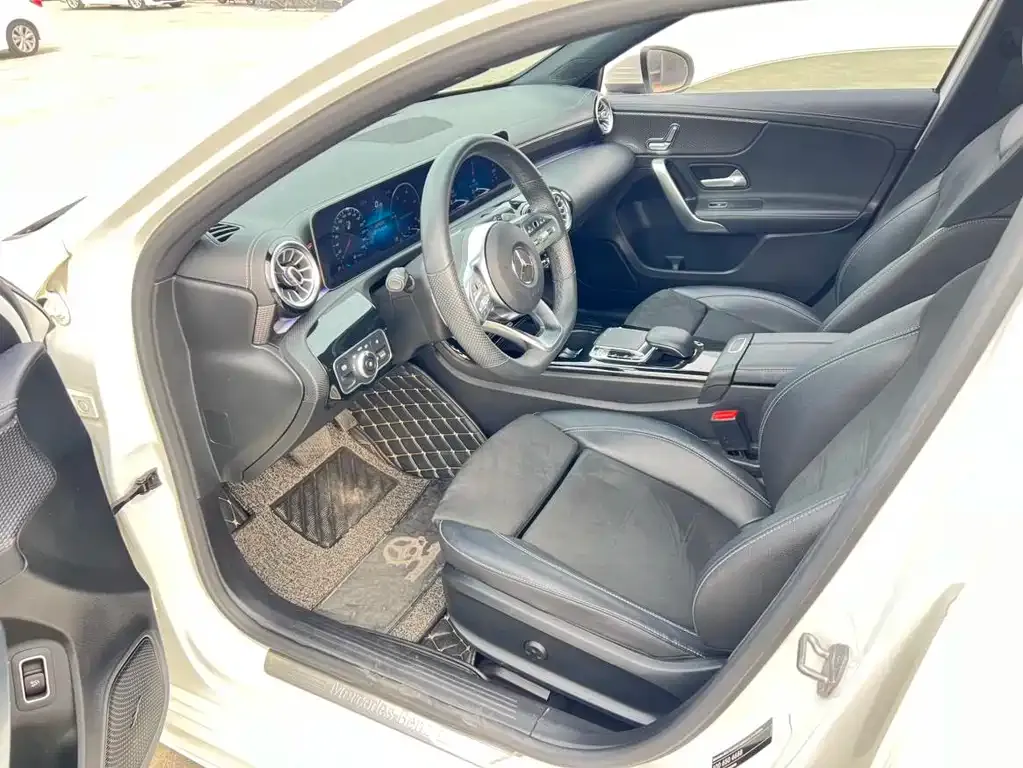 Mercedes-Benz A-Class 2021 из CN, фото 4