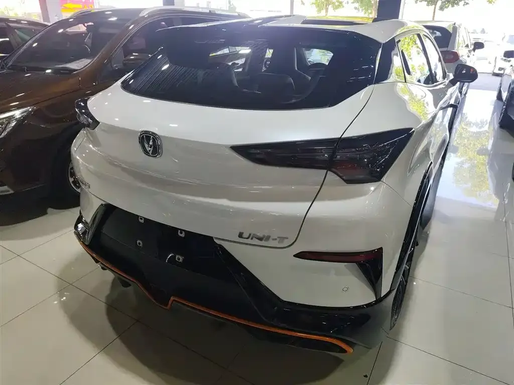 Changan UNI-T 2023 из CN, фото 7