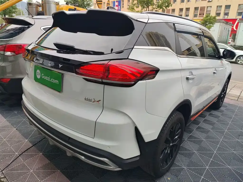 Geely Boyue 2023 из CN, фото 6