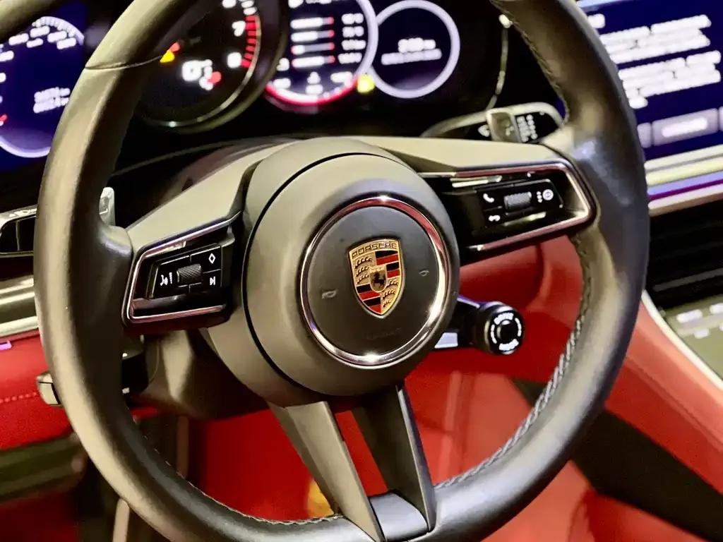 Porsche Panamera 2022 из CN, фото 2