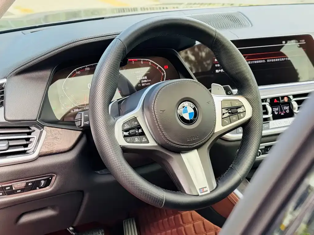 BMW X5 (Import) — фото 2