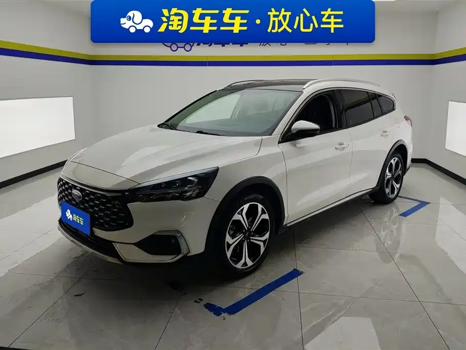 Ford Focus 2021 из CN, фото 1