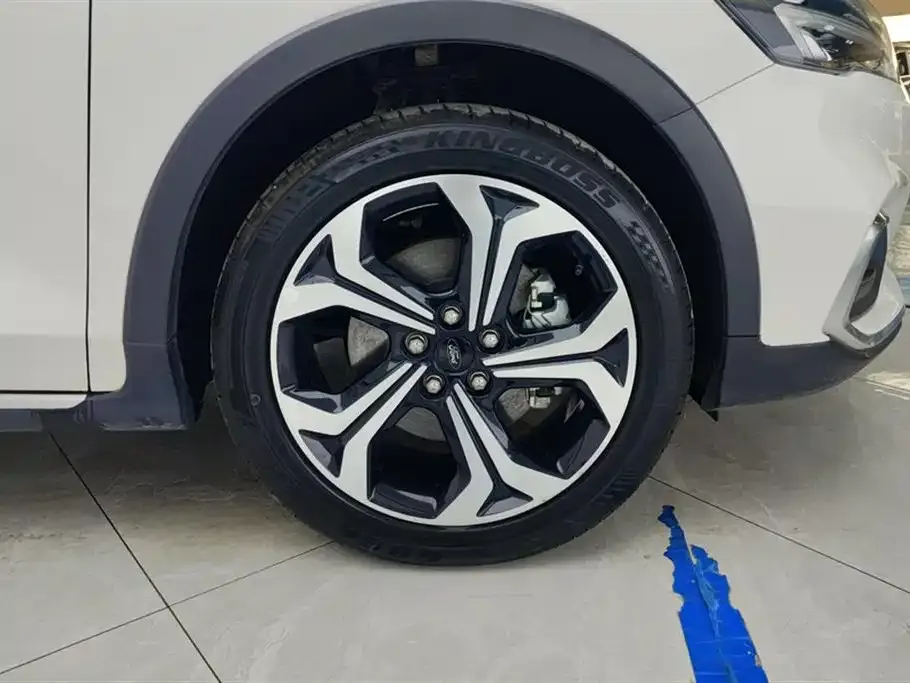 Ford Focus 2021 из CN, фото 7