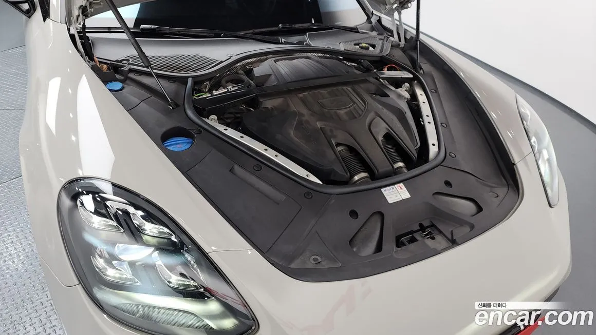 Porsche Panamera 2022 из KR, фото 7