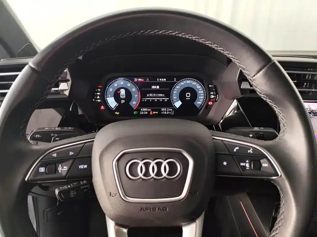 Audi A3 2024 из CN, фото 6