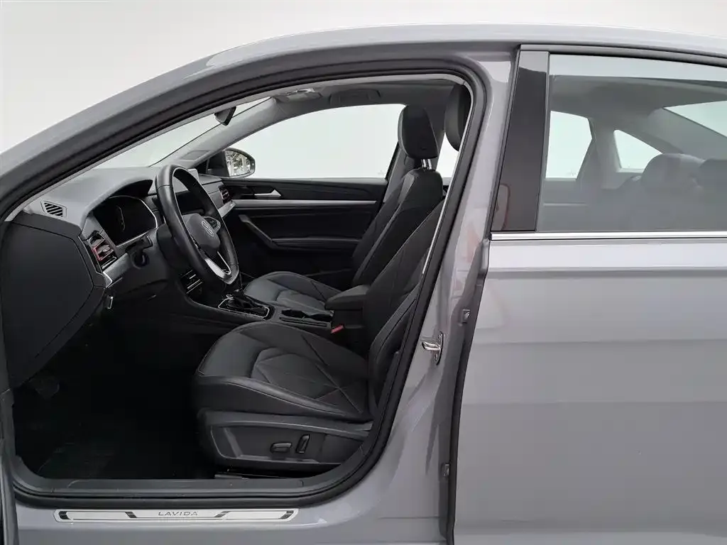 Volkswagen Lavida 2023 из CN, фото 5