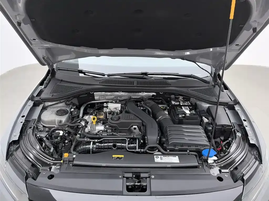 Volkswagen Lavida 2023 из CN, фото 10