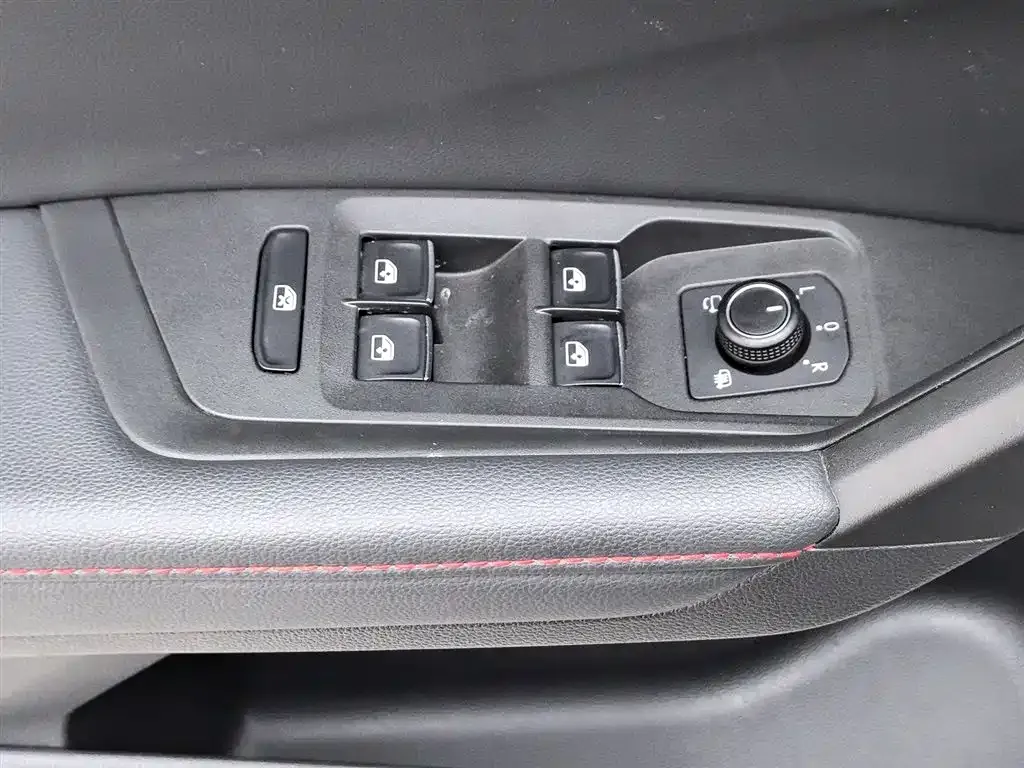 Volkswagen Lavida 2023 из CN, фото 6