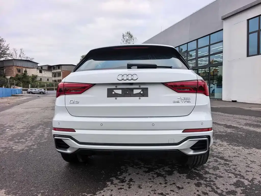 Audi Q3 2024 из CN, фото 6