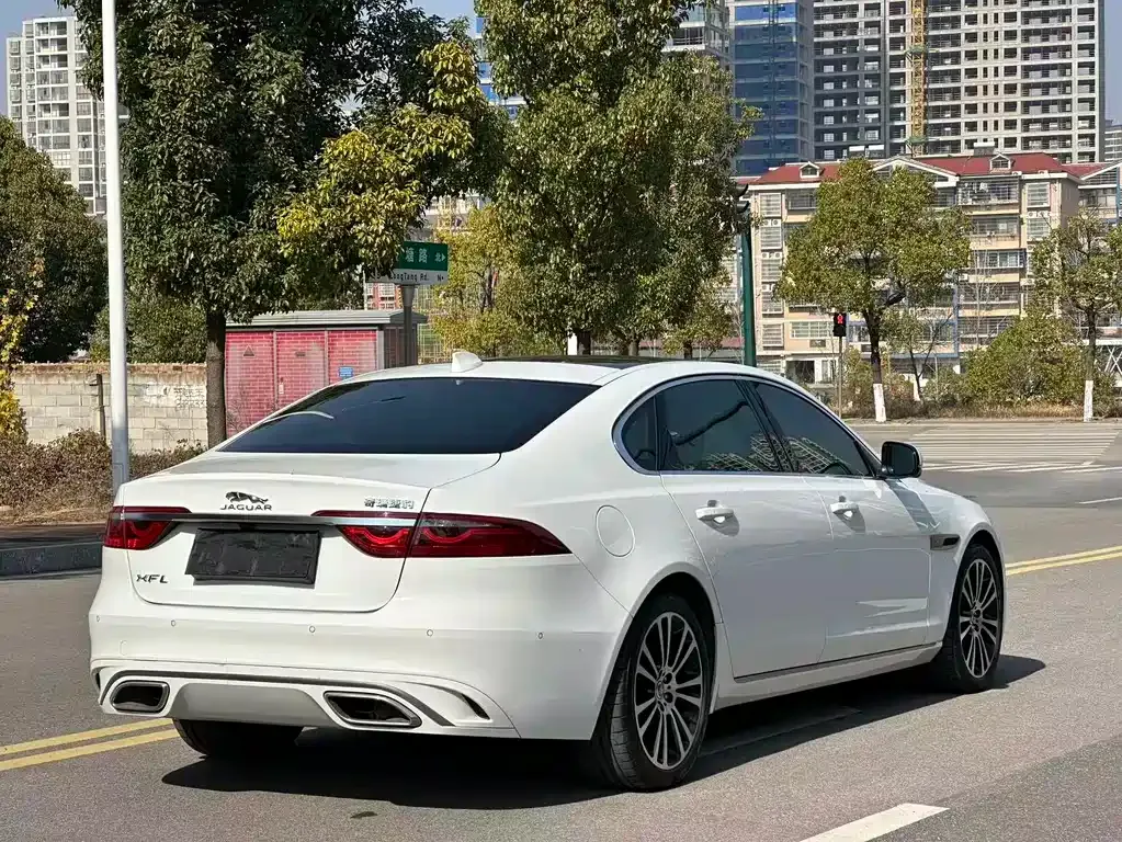Jaguar XFL 2024 из CN, фото 4