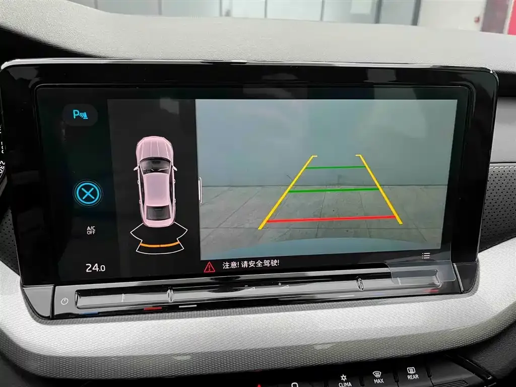 Skoda Octavia 2024 из CN, фото 6