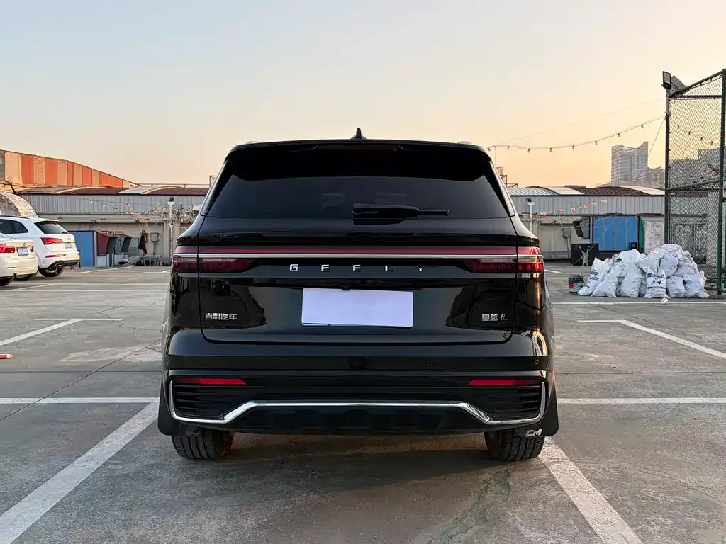 Geely Xingyue L 2024 из CN, фото 4