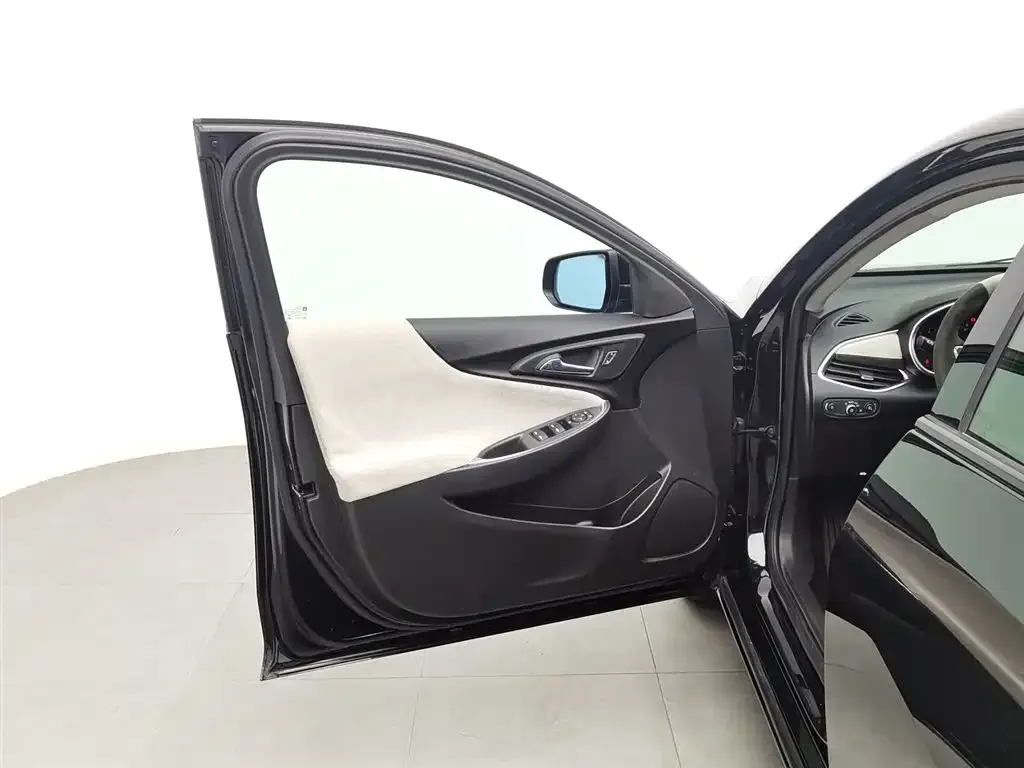 Chevrolet Malibu XL 2021 из CN, фото 9