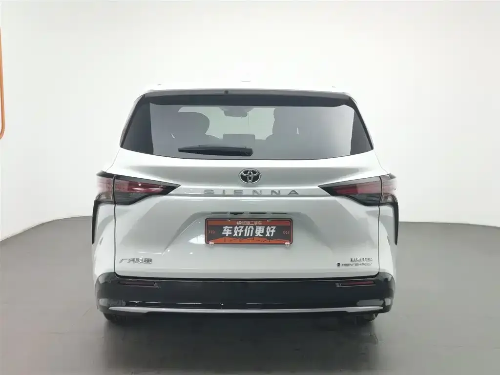 Toyota Sienna 2024 из CN, фото 7