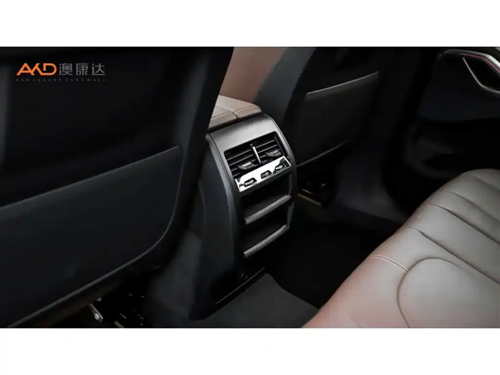 BMW X6 2023 из CN, фото 8